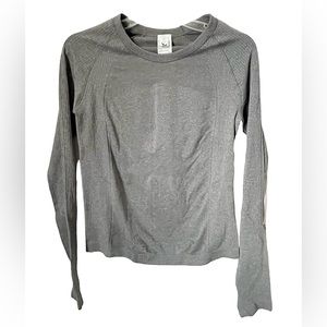 Old Navy Women’s Gray Long Sleeve Active Top